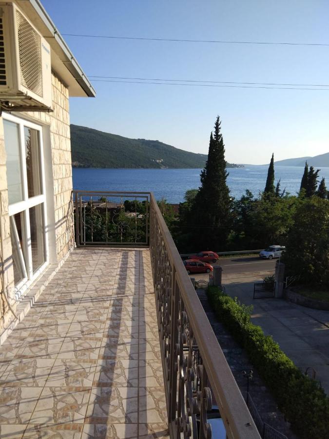 Vila Corovic Kumbor Kültér fotó